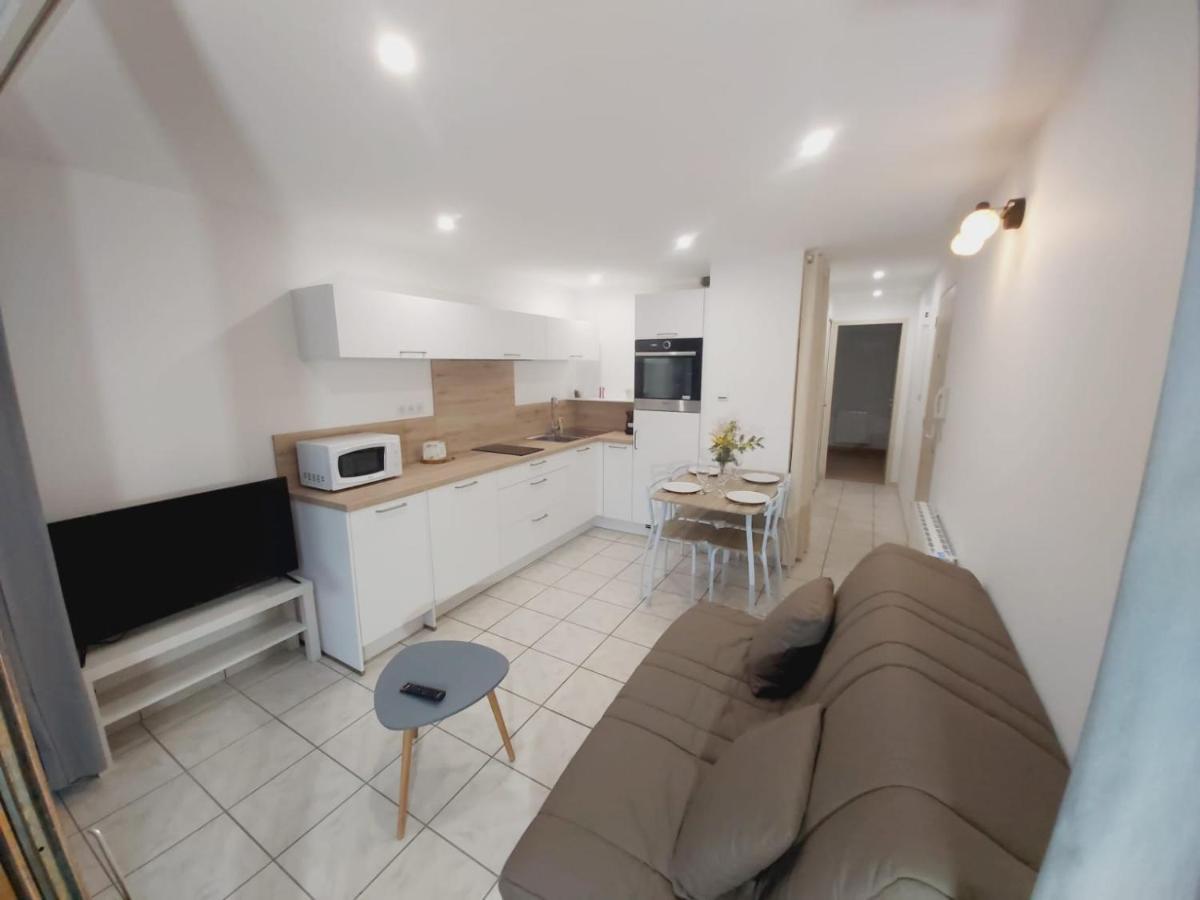 Appartement T2 avec balcon à Argelès Gazost Exterior foto