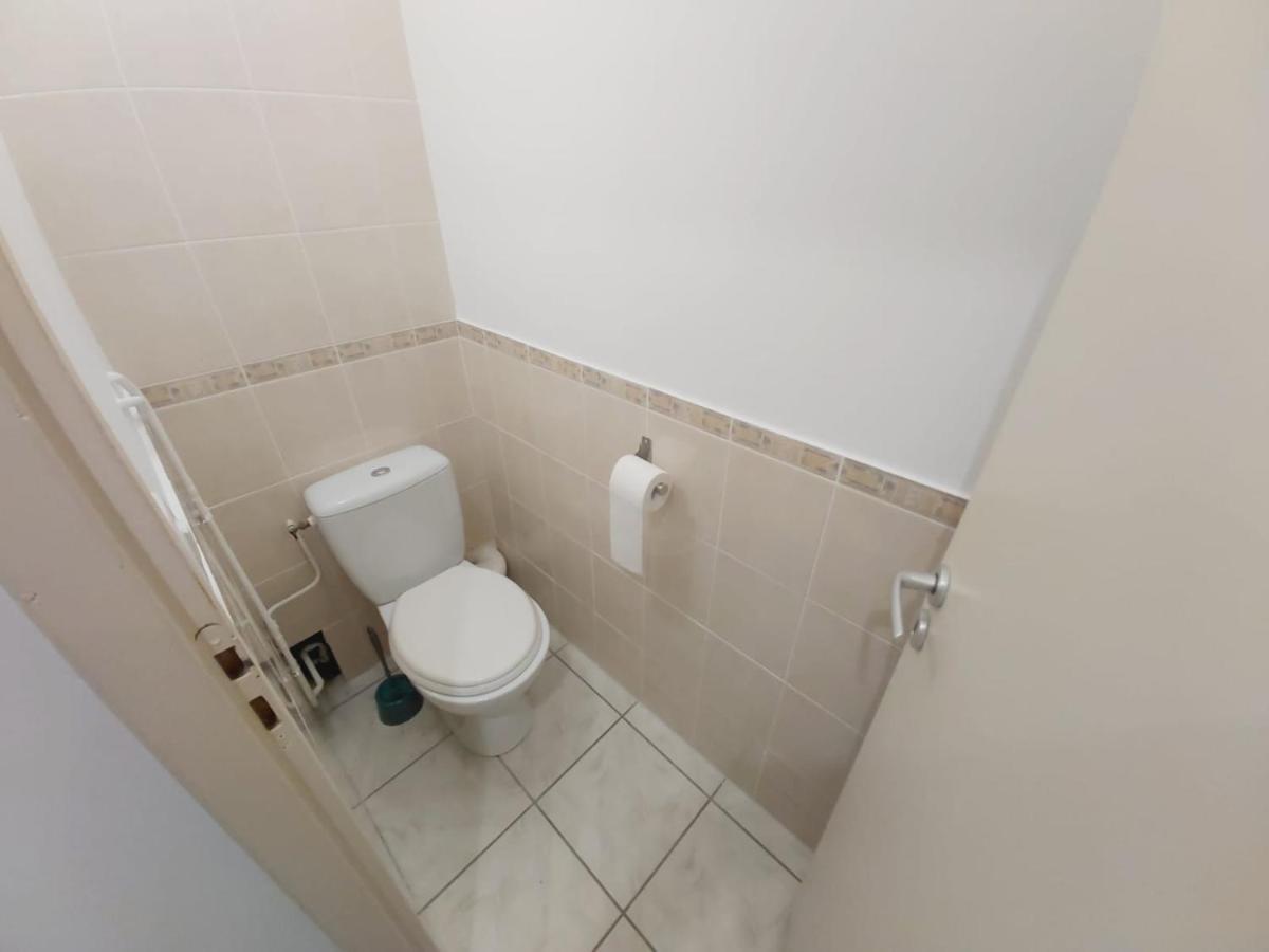 Appartement T2 avec balcon à Argelès Gazost Exterior foto