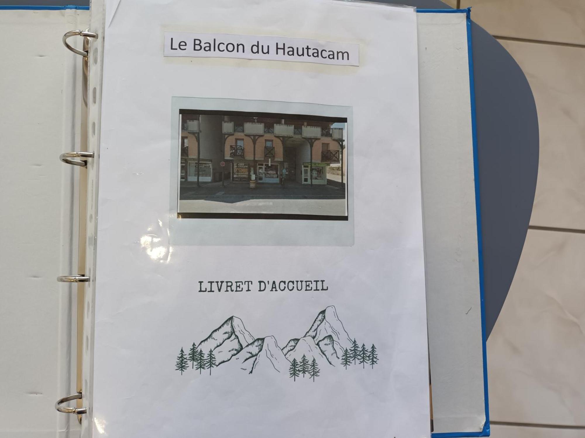 Appartement T2 avec balcon à Argelès Gazost Exterior foto