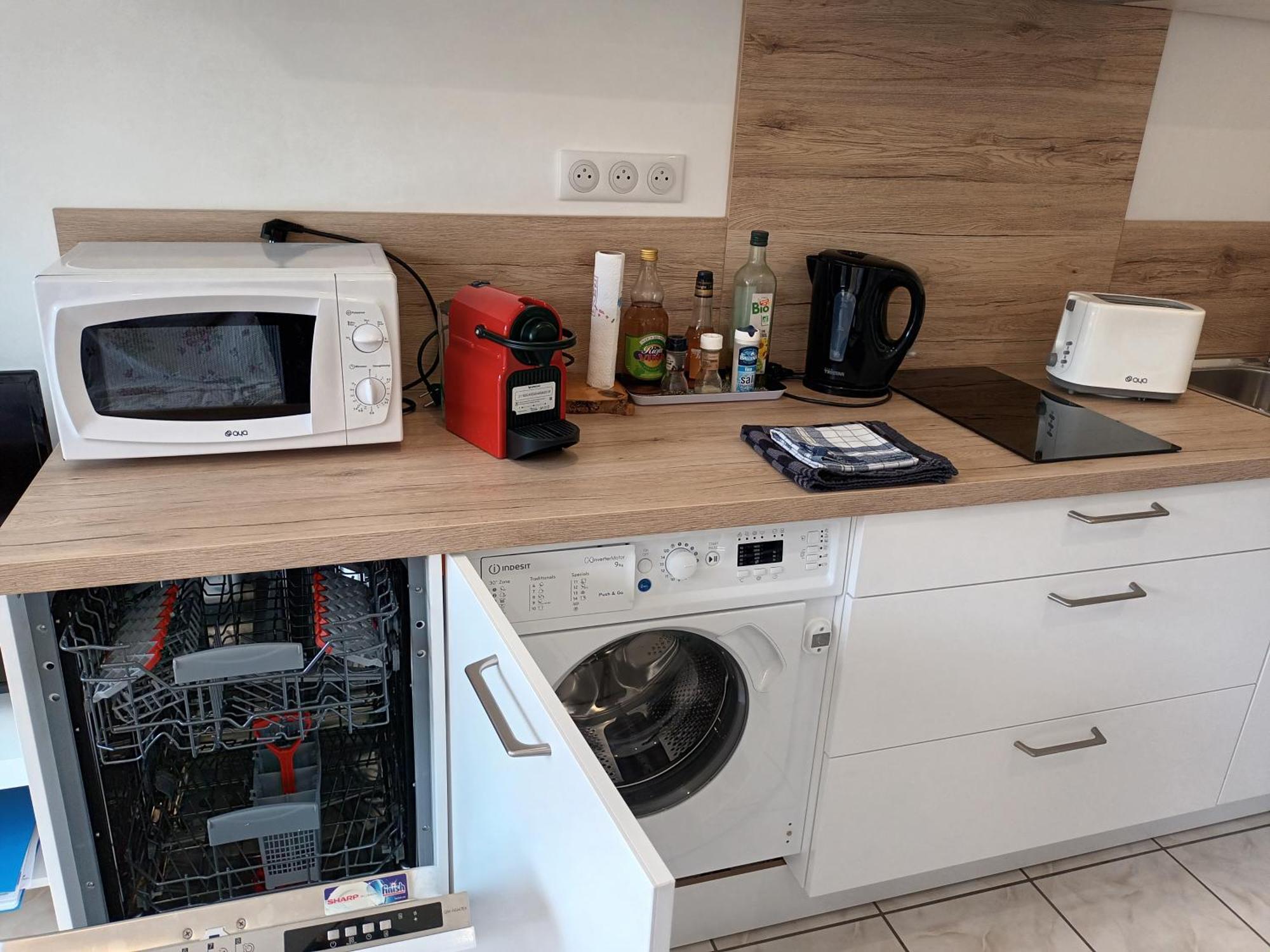 Appartement T2 avec balcon à Argelès Gazost Exterior foto